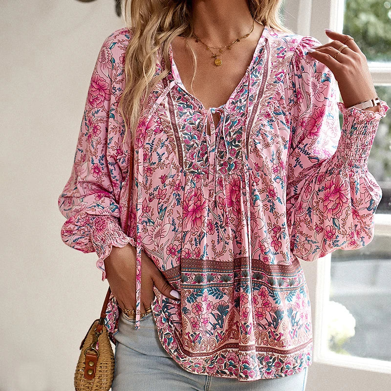 Fenoria™ | Adorable V-neck Floral Top